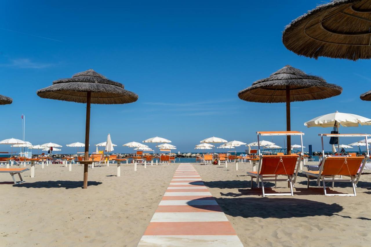 Hotel Villa Saba Bellaria-Igea Marina Exterior photo